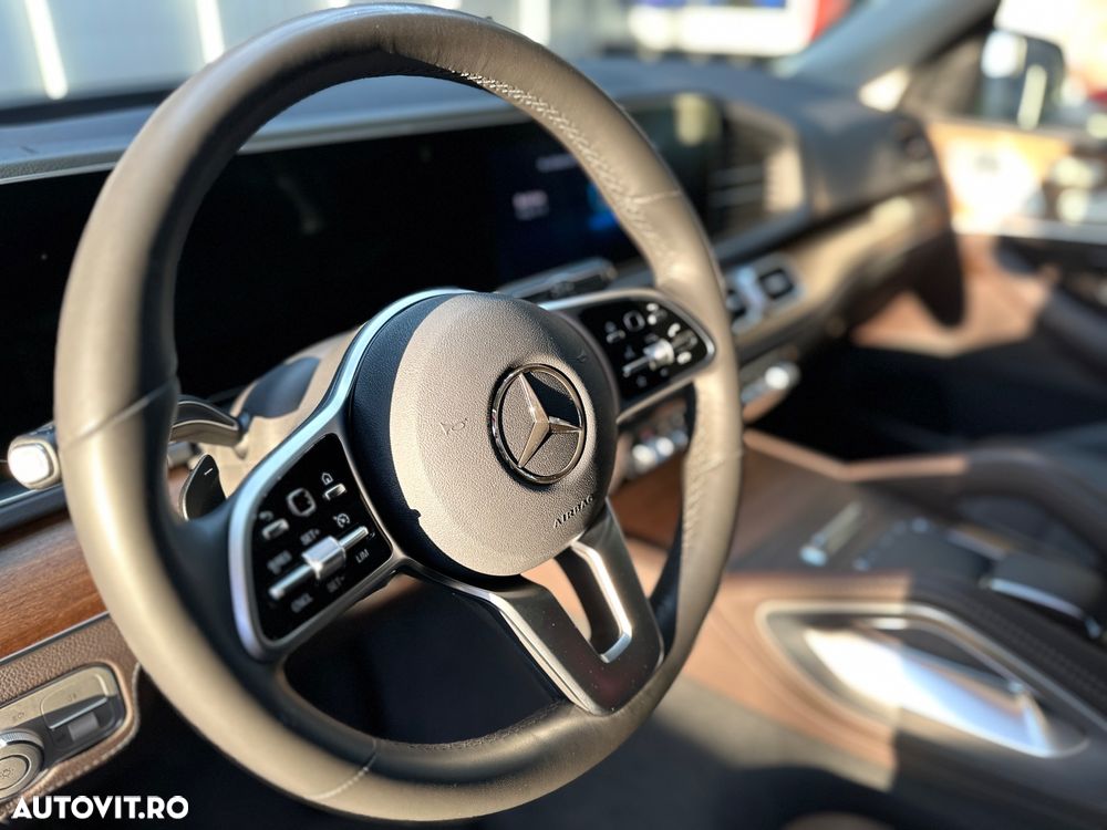 Mercedes-Benz GLE 400 d 4Matic 9G-TRONIC AMG Line - 24