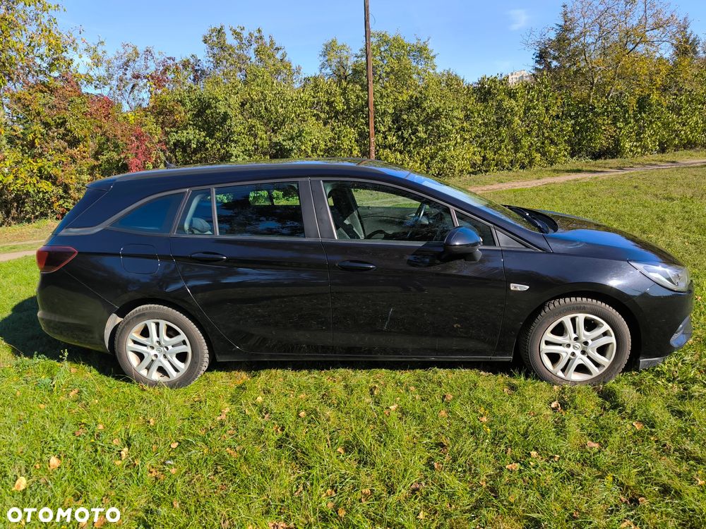 Opel Astra V 1.5 CDTI Edition S&S - 4