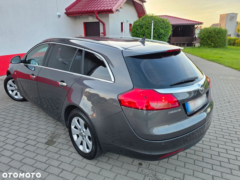 Opel Insignia 1.8 - 6