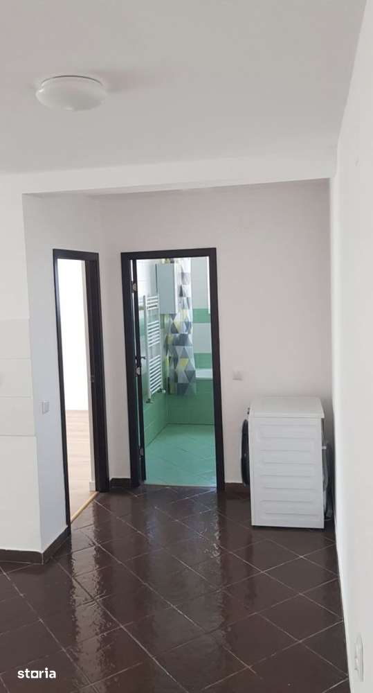 Aparatment cu 3,etaj intermediar zona Eroilor — fotografia 1