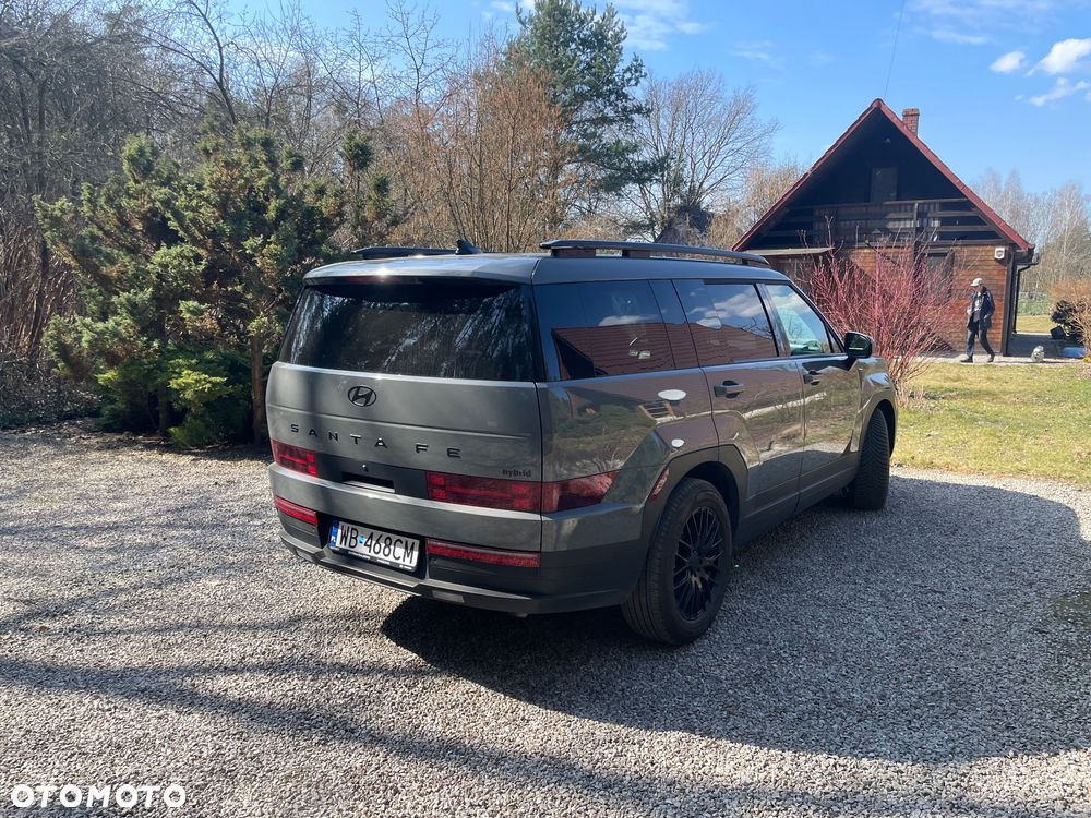 Hyundai Santa Fe - 5