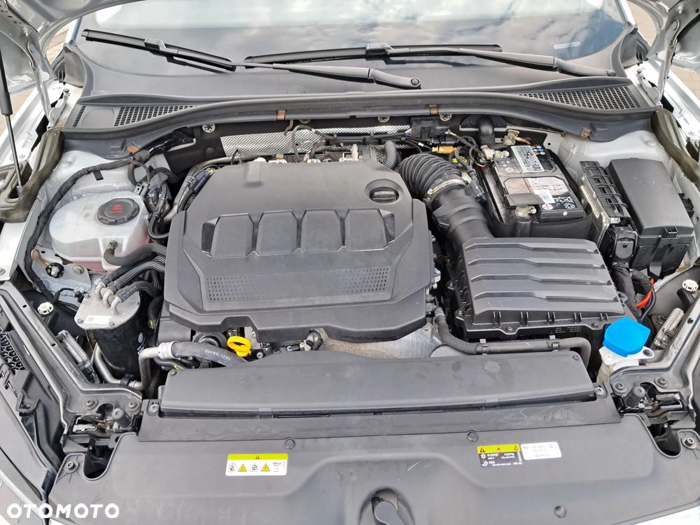 Skoda Superb 2.0 TDI SCR Ambition - 22
