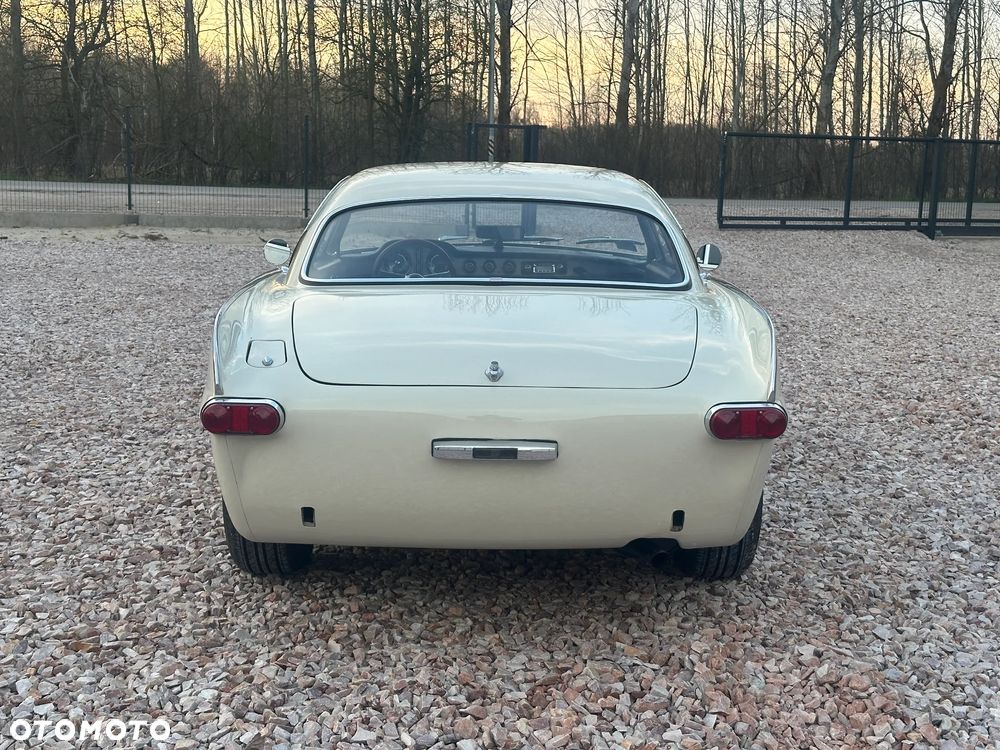 Volvo P1800 - 5