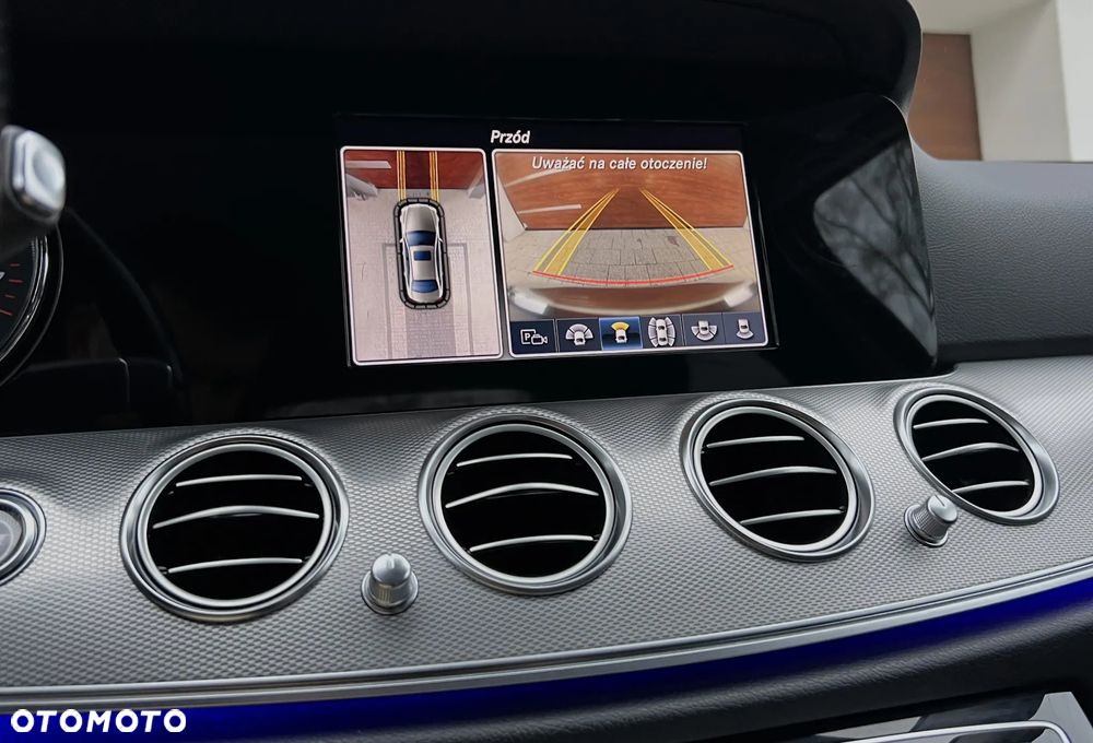 Mercedes-Benz Klasa E 200 9G-TRONIC - 24