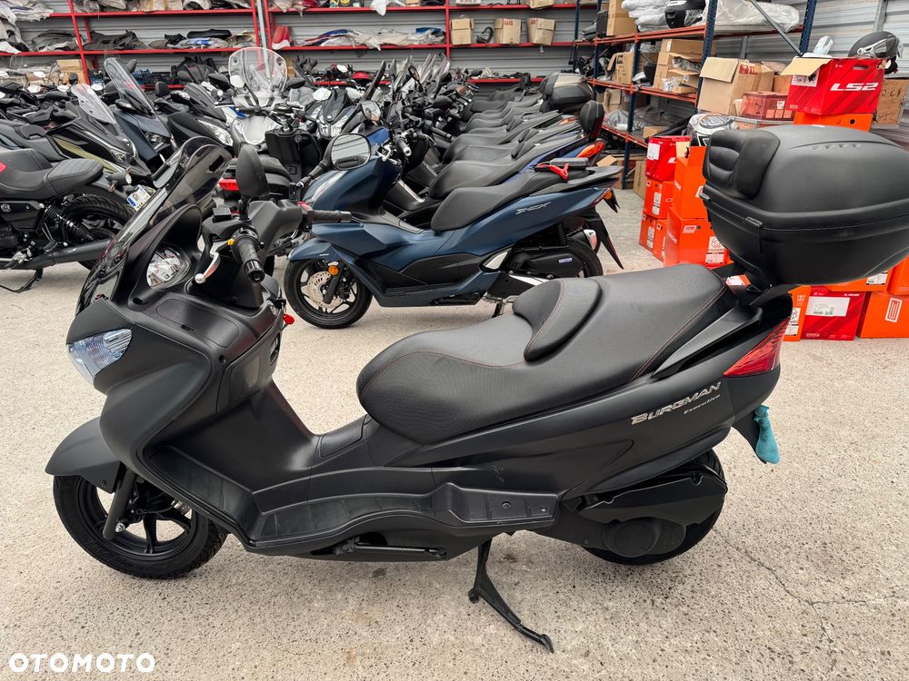 Suzuki Burgman - 4