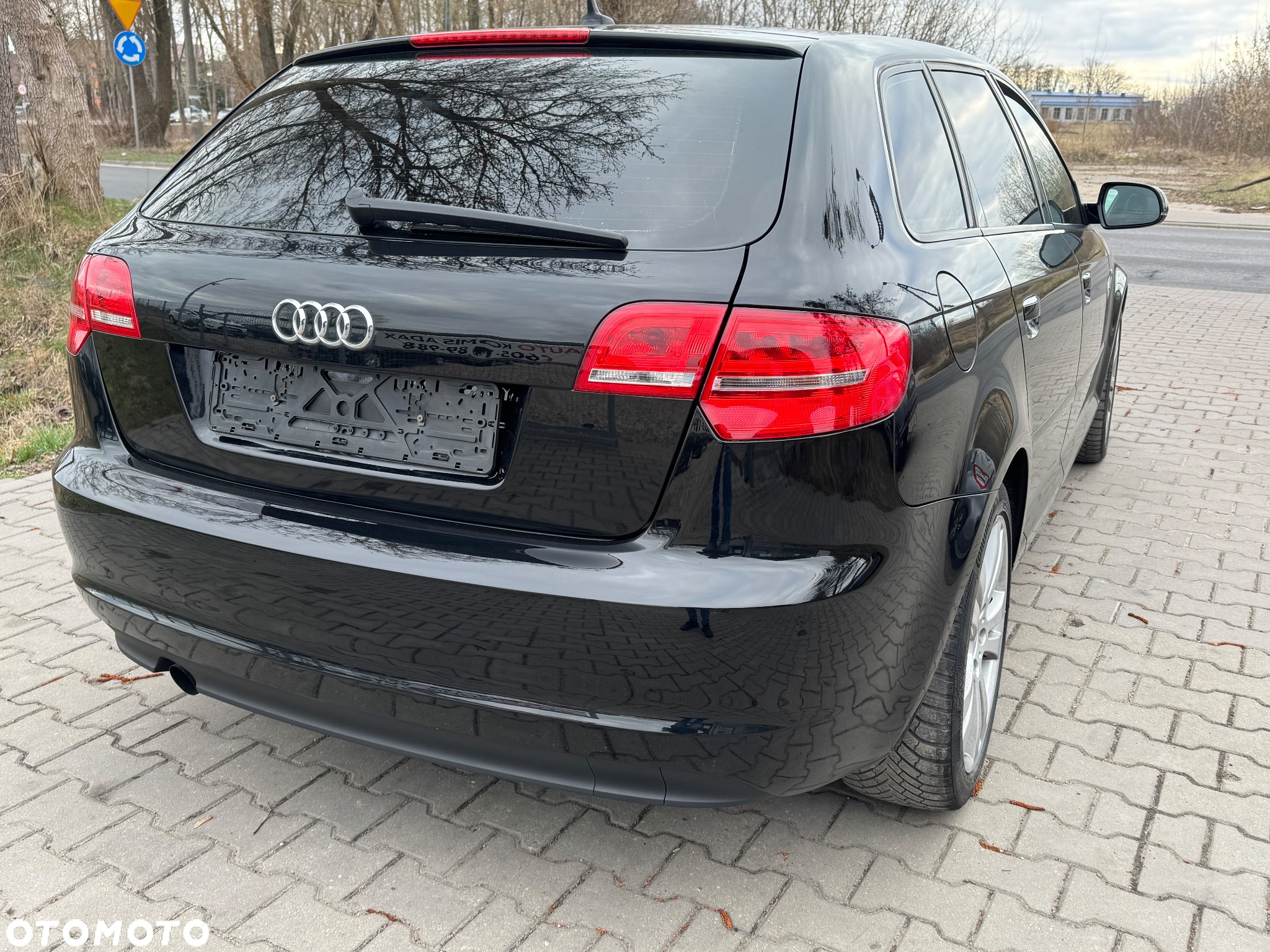Audi A3 2.0 TDI Sportback DPF (DSG) S tronic Ambition - 6
