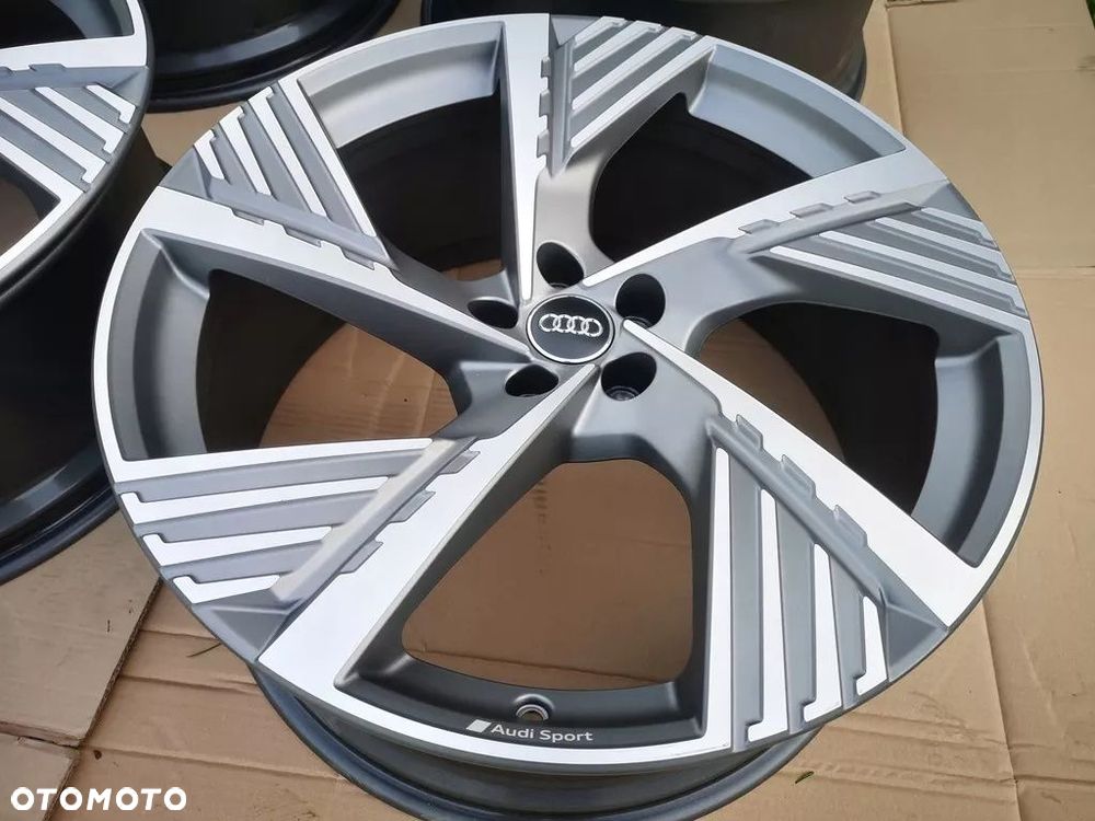 AUDI Q7 E-TRON Q7 RS6 RS7 RS5 22' 4KE - 7