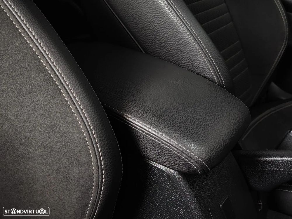 VW Scirocco 2.0 TDI Match - 35