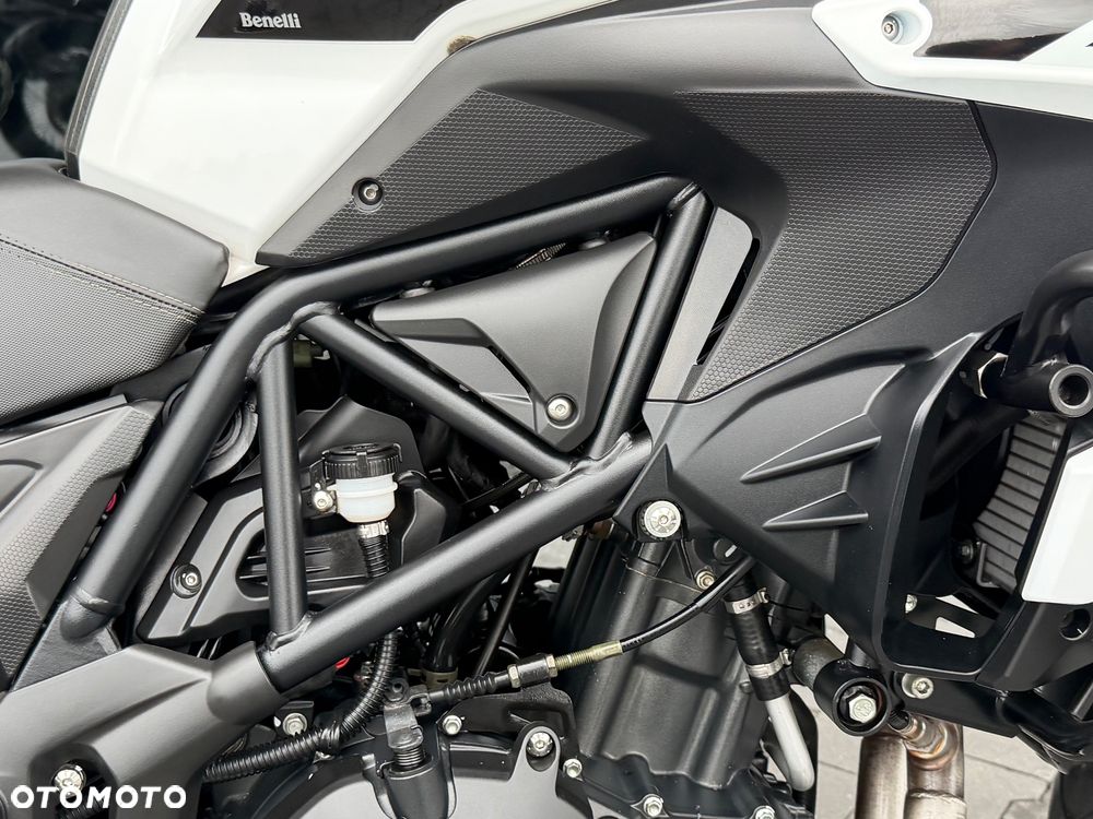 Benelli TRK 502X - 15