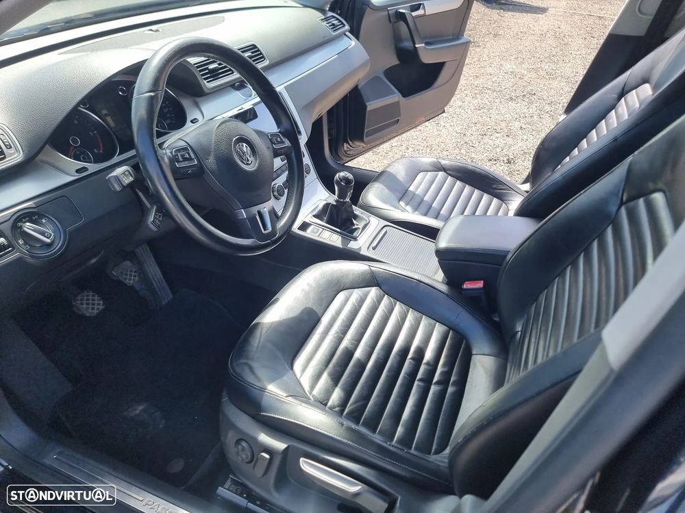 VW Passat Variant 2.0 TDI 4M Highline IM - 12