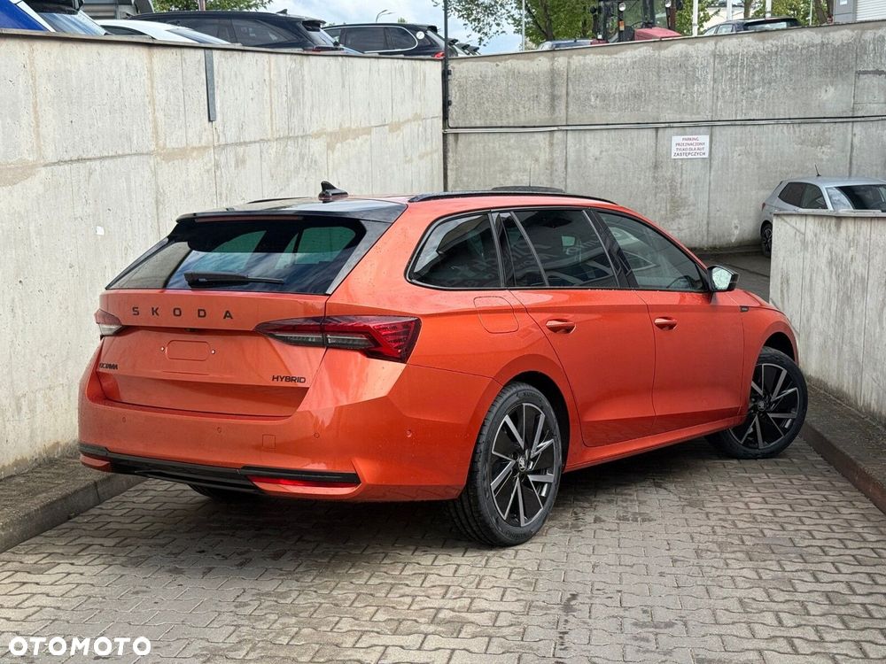 Skoda Octavia 1.5 TSI mHEV Sportline DSG - 6