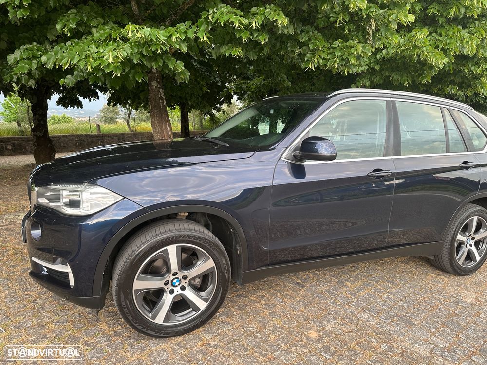 BMW X5 25 d sDrive Comfort 7L - 1