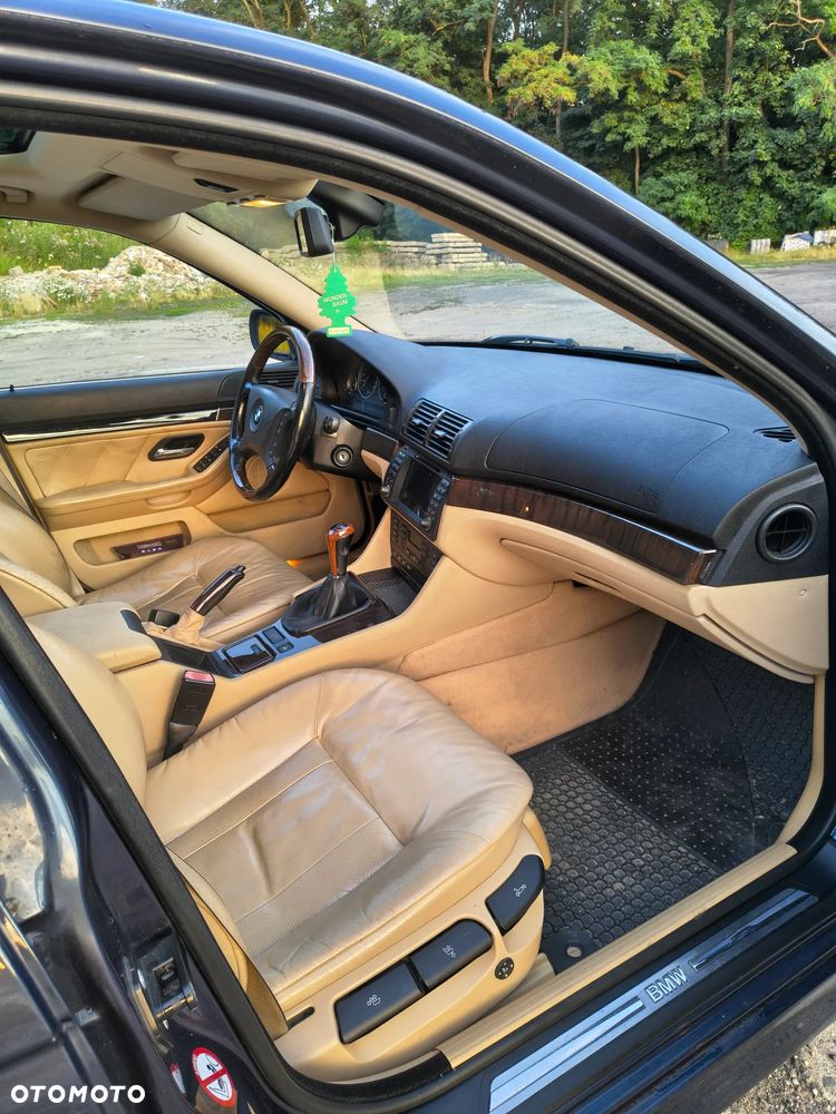 BMW Seria 5 - 8