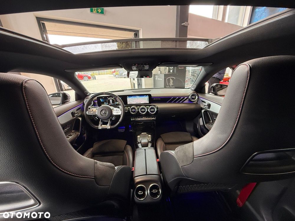 Mercedes-Benz CLA - 22