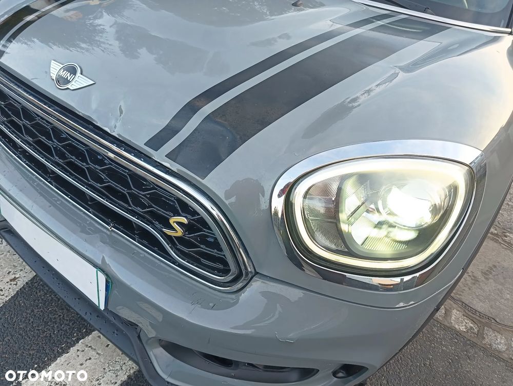 MINI Countryman Cooper SE ALL4 John Cooper Works Trim - 28