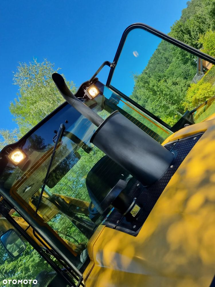 Caterpillar 906H2 Ładowarka Kołowa czołowa jak nowa z Norwegii 5,6t  2016r Serwisowana w Dekra - 24