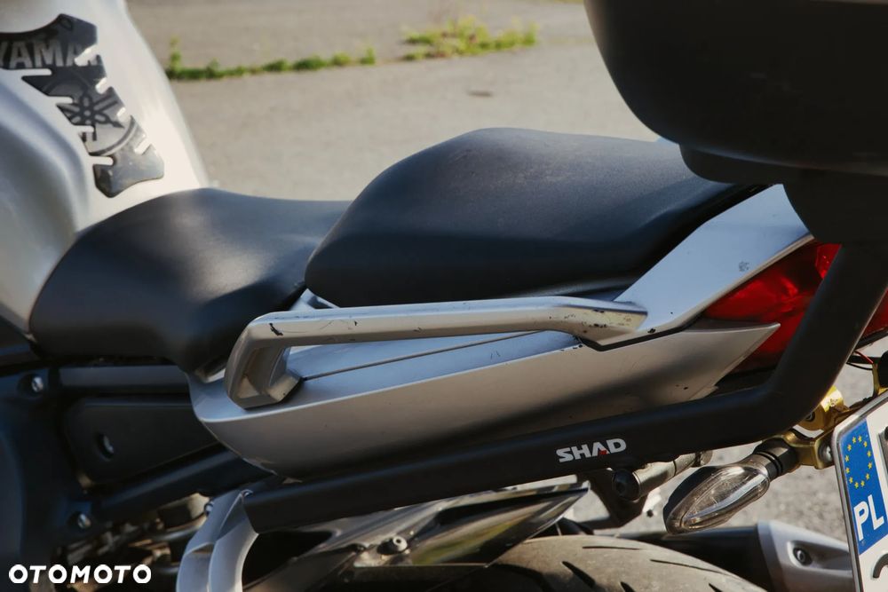 Yamaha FZ - 13