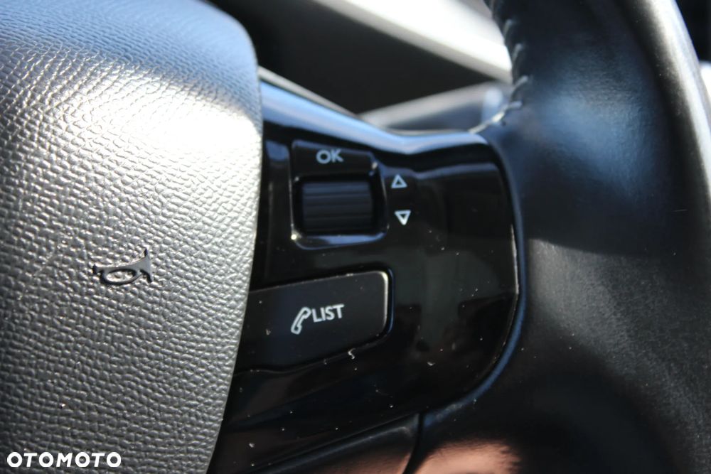 Peugeot 308 e-HDi FAP 115 Stop&Start Business Line Niveau 2 - 33