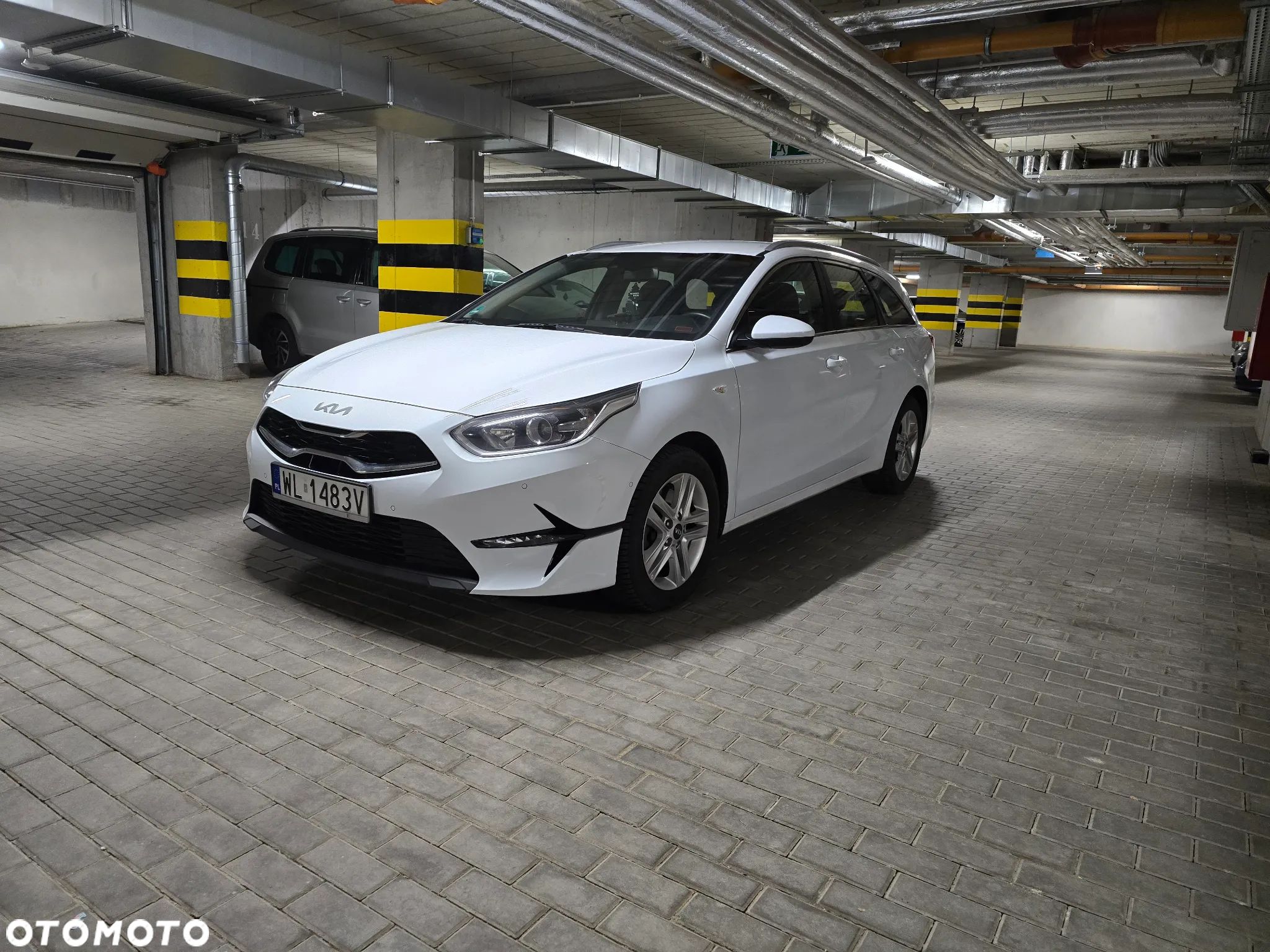 Kia Ceed - 1