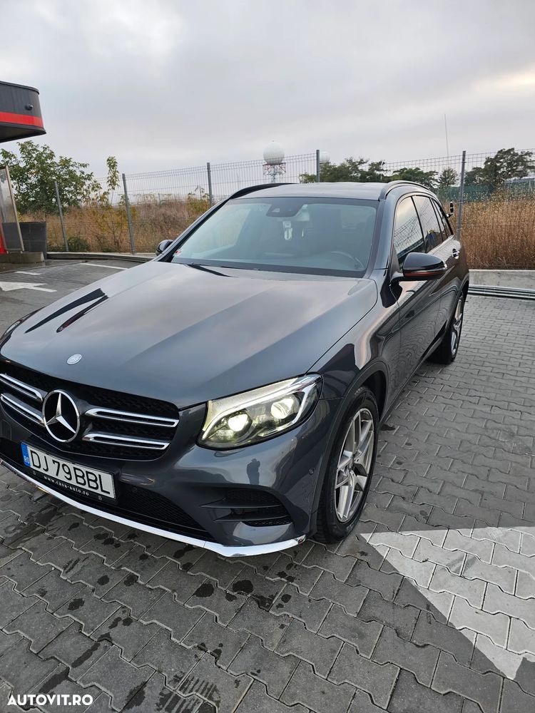 Mercedes-Benz GLC 250 d 4MATIC 9G-TRONIC AMG Line - 2