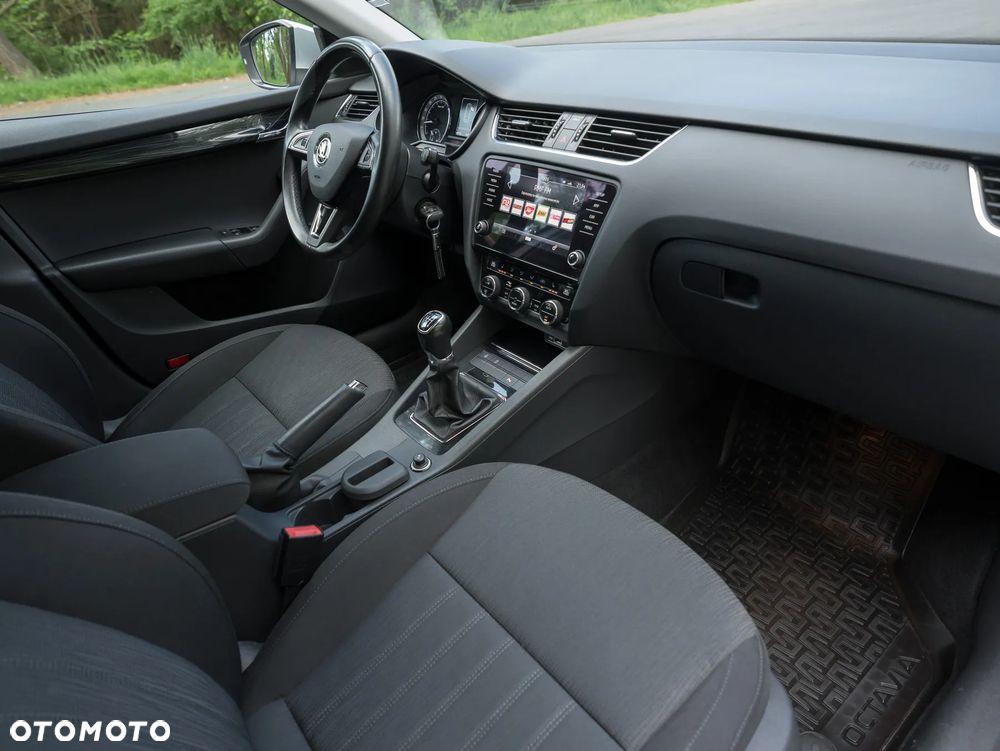 Skoda Octavia - 22