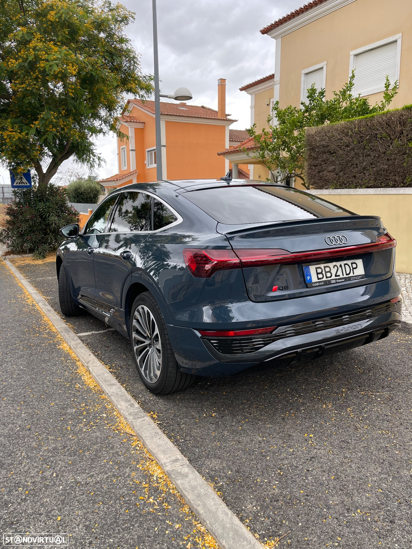 Audi Q8 e-Tron Sportback - 6