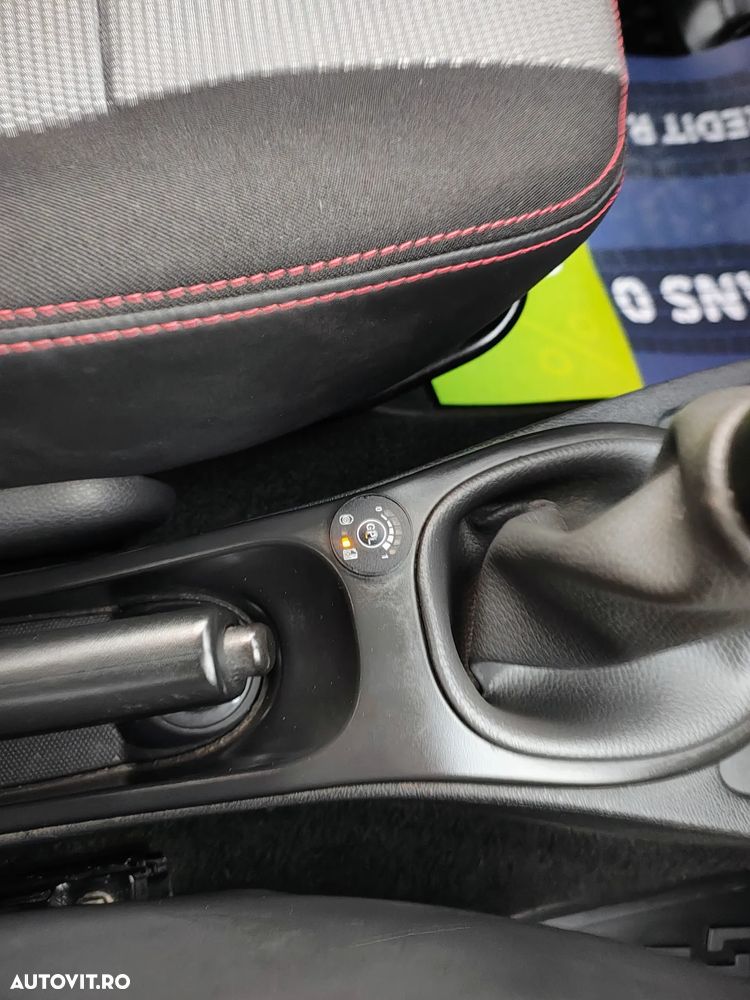 Dacia Duster 1.6 16V 105 4x2 Prestige - 8