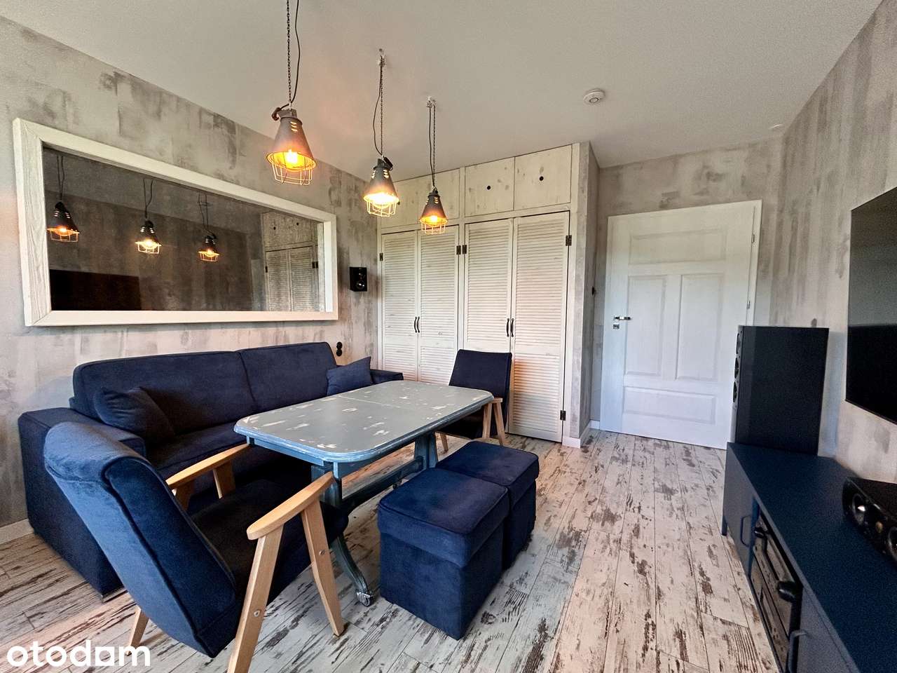 Klimat LOFT, Oddzielna kuchnia, możliwa piwnica i miejsce w hali