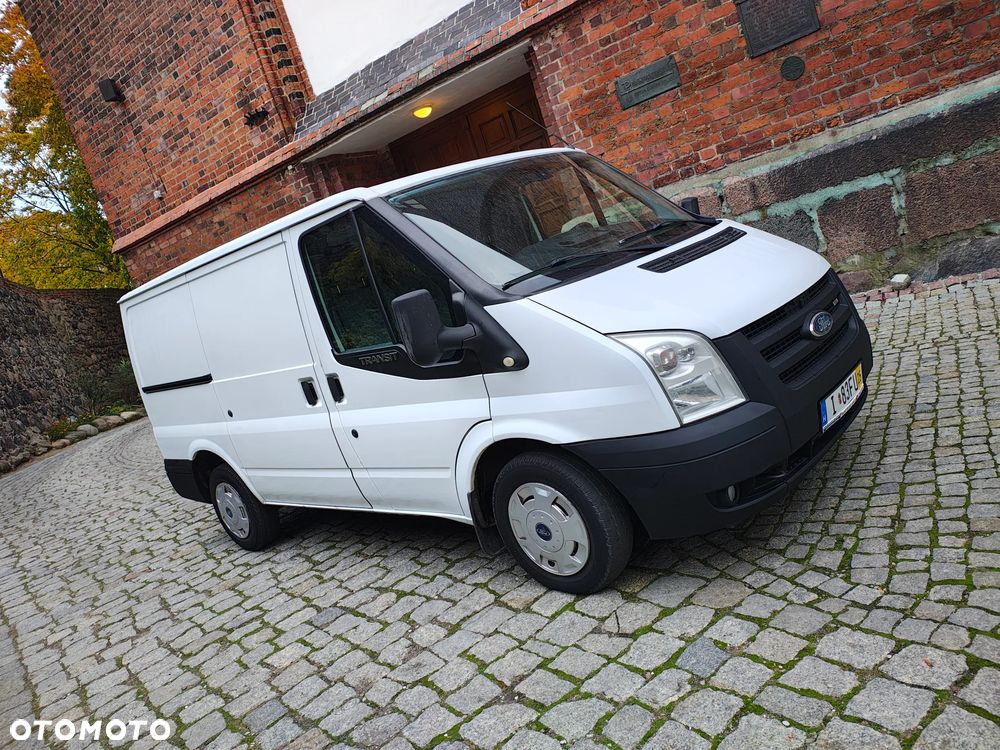 Ford Transit - 4