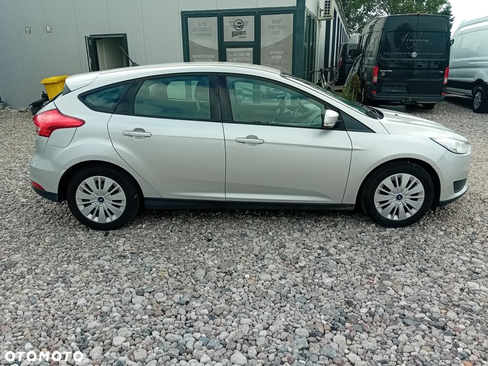Ford Focus - 4