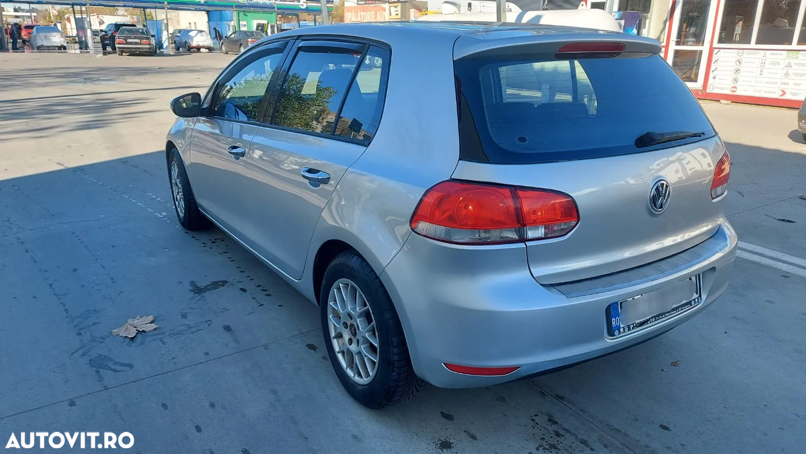 Volkswagen Golf - 5