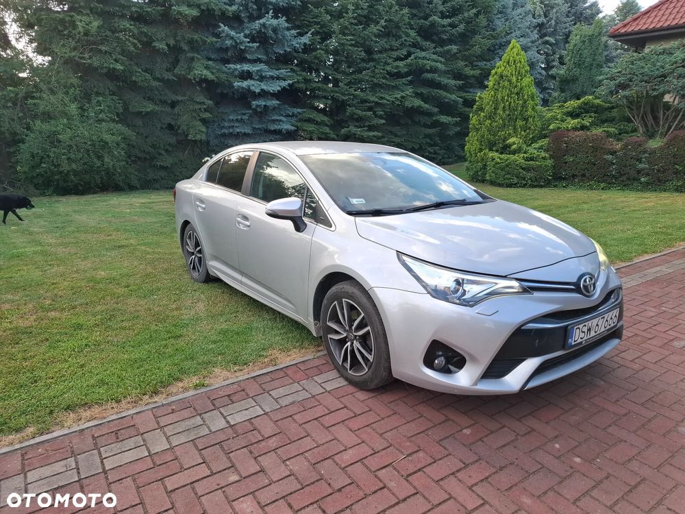 Toyota Avensis 1.8 Prestige - 6