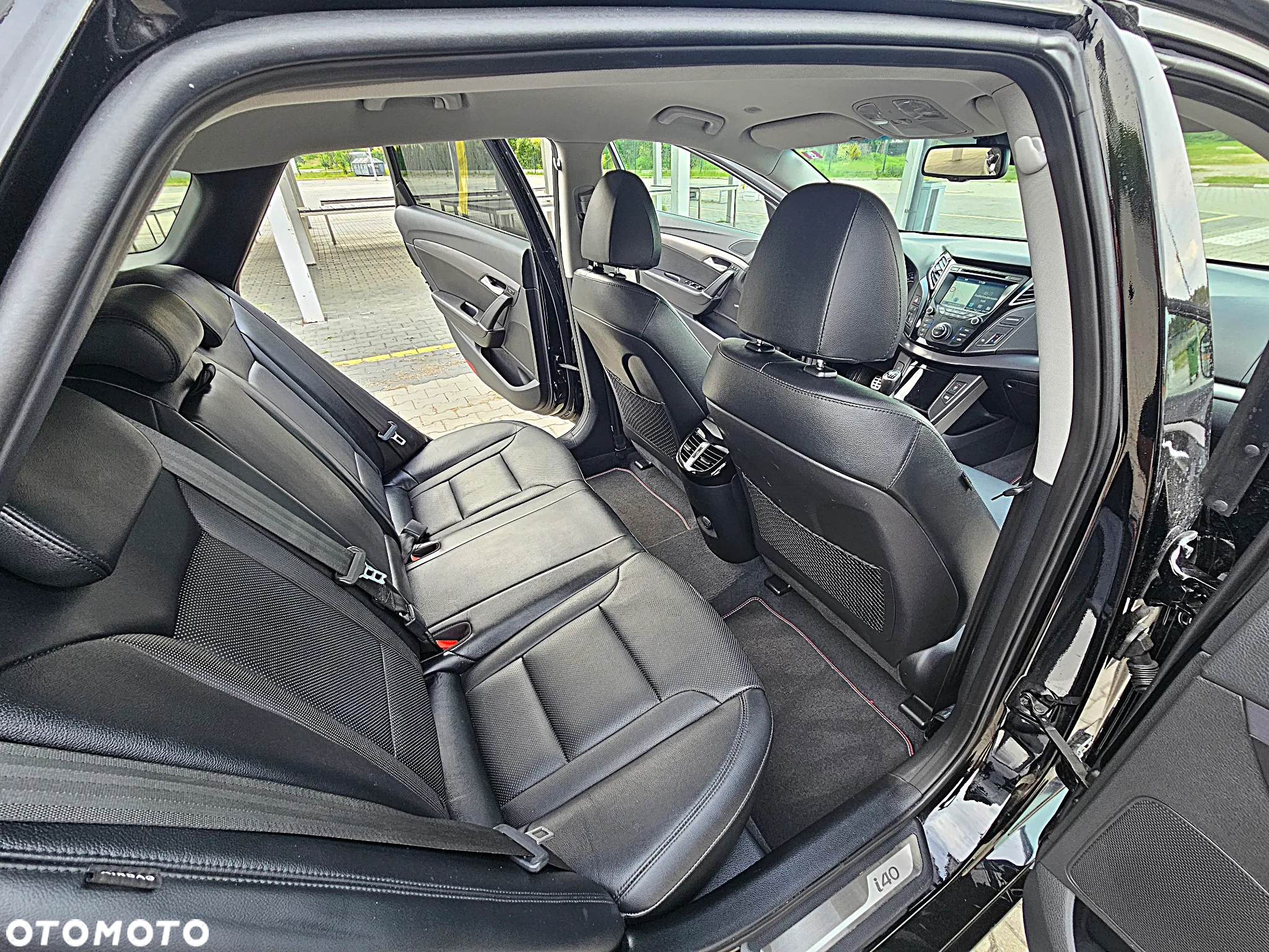 Hyundai i40 Kombi 1.7 CRDi Premium - 35