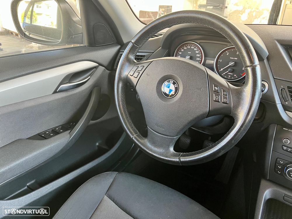 BMW X1 18 d xDrive - 35