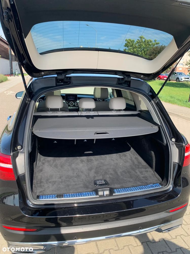 Mercedes-Benz GLC 300 4Matic 9G-TRONIC - 10