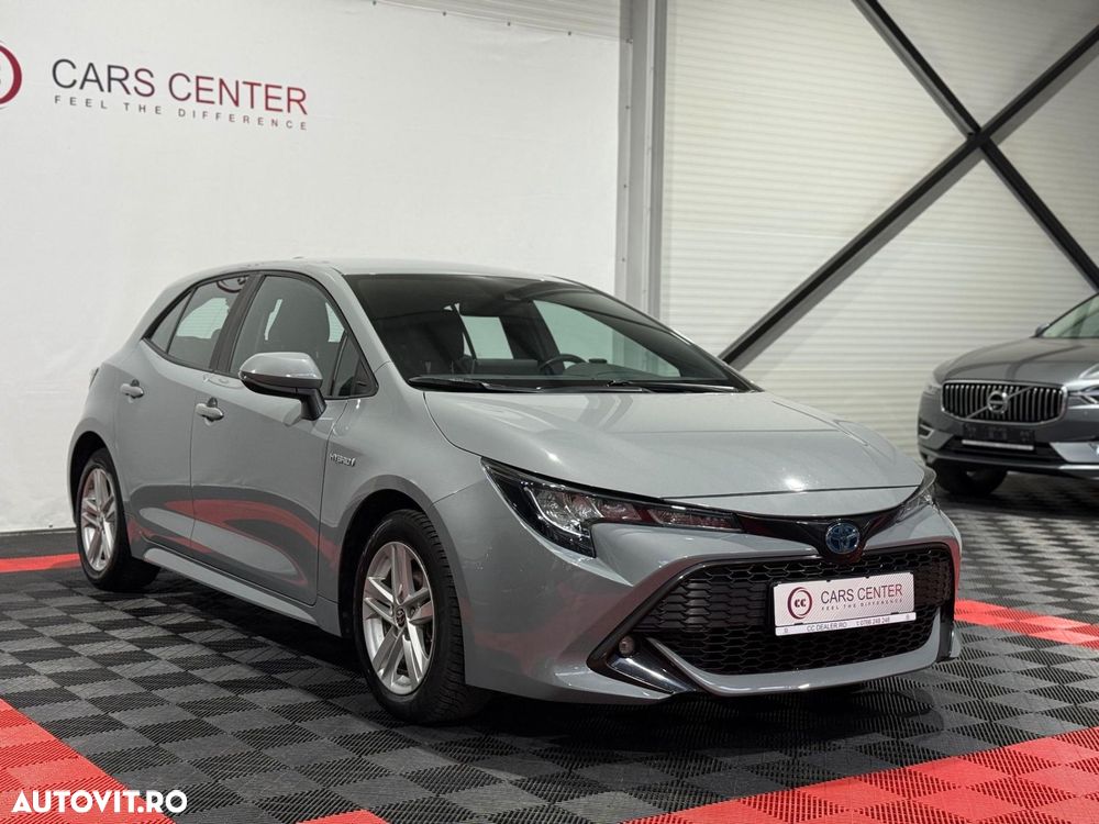 Toyota Corolla - 2