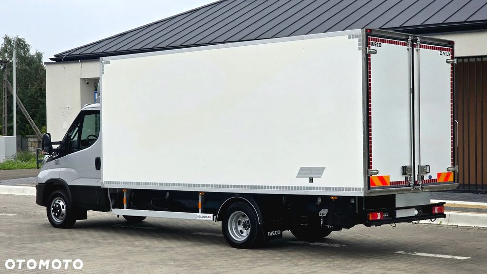 Iveco ❗️❗️DAILY 3.0 180KM 50C18 ❗️❗️ZABUDOWA IGLOOCAR 10 PALET / MROŹNIA -32 +32 / AGREGAT THERMOKING V300 MAX / AUTOMAT HI-MATIC / LAKIER METALIC / NAWIGACJA / TEMPOMAT ADAPTACYJNY / PODUSZKI PNEUMATYCZNE / GRUBA ŚCIANKA / WERSJA WZMOCNIONA / SALON POLSKA / FULL LED / MAKSYMALNA DOSTĘPNA OPCJA WYPOSAŻENIA❗❗ STAN - JAK NOWY ❗️ - 23