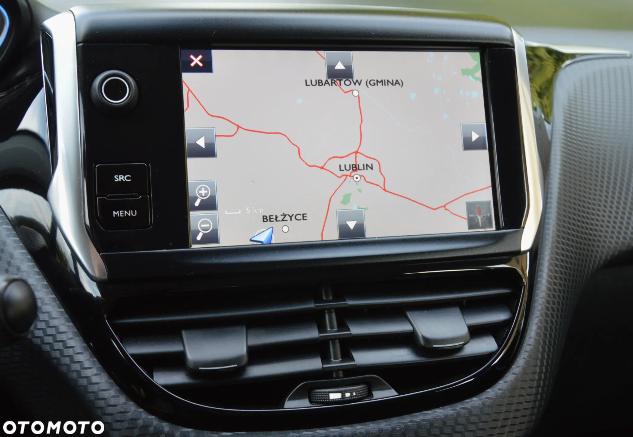 Peugeot 2008 - 25