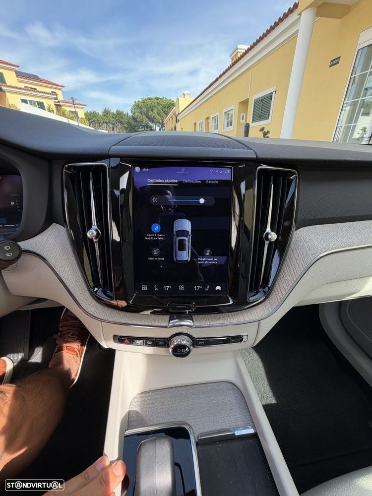 Volvo XC 60 2.0 T6 PHEV Inscription Expression AWD - 40