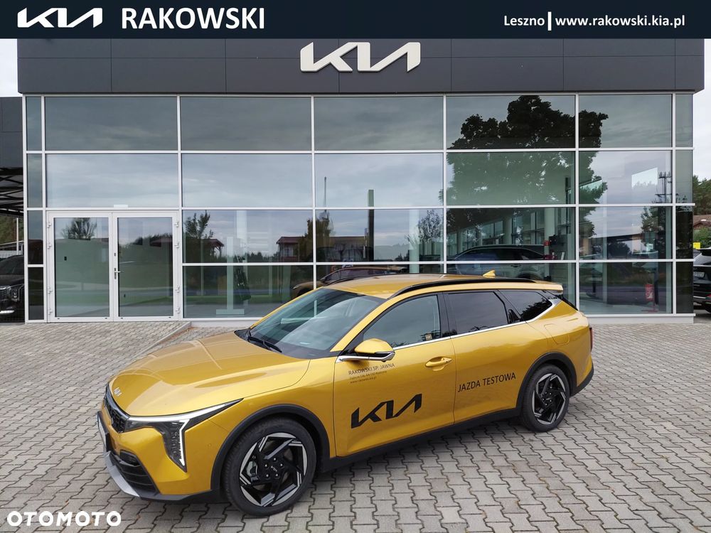 Kia K4 - 1