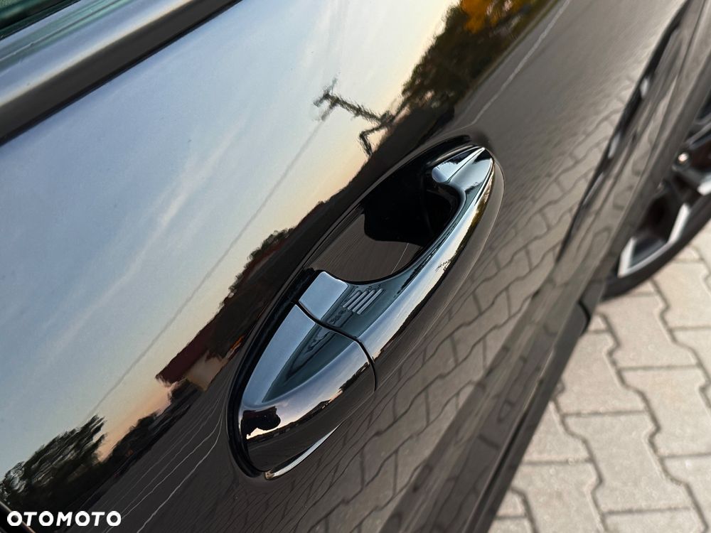 Ford Puma 1.0 EcoBoost Hybrid ST-LINE X - 36