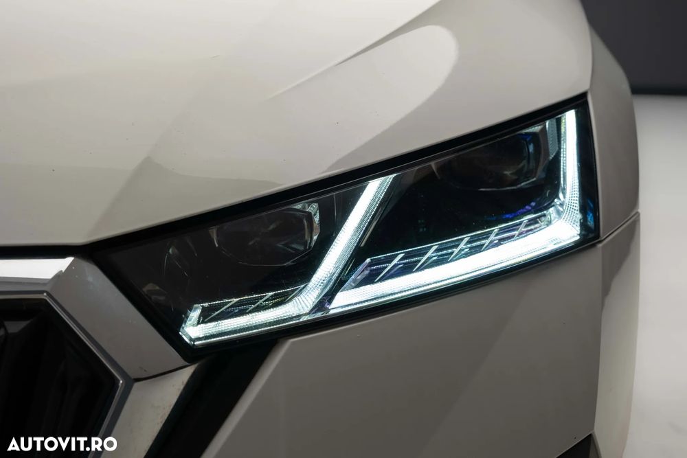 Skoda Octavia 2.0 TDI DSG 4X4 Style - 8