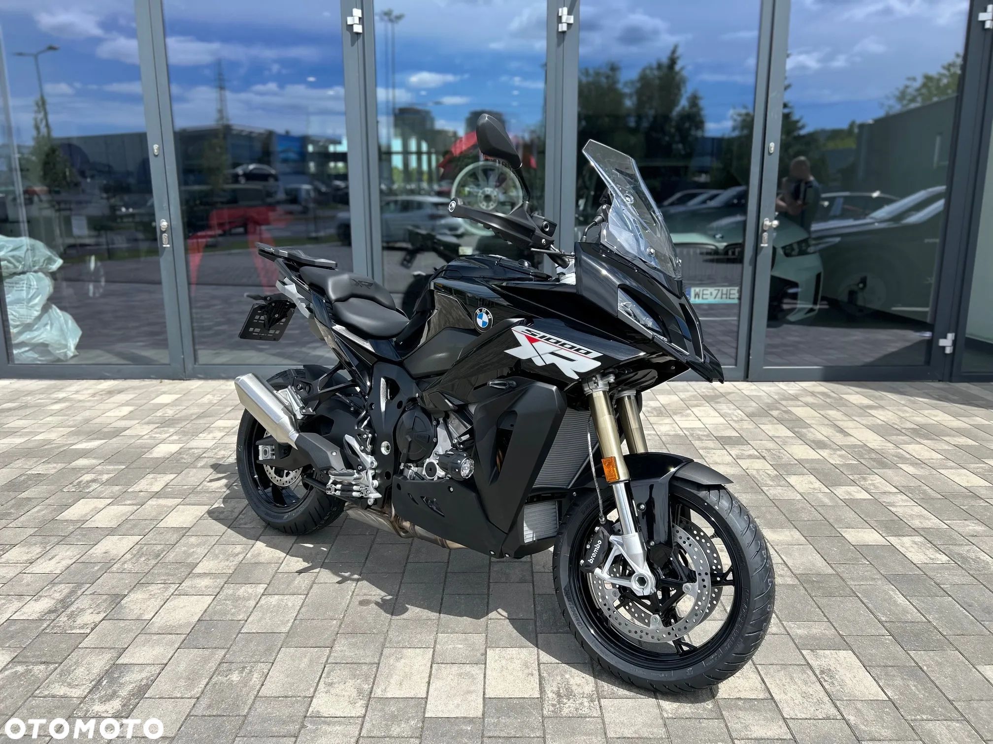 BMW XR - 1