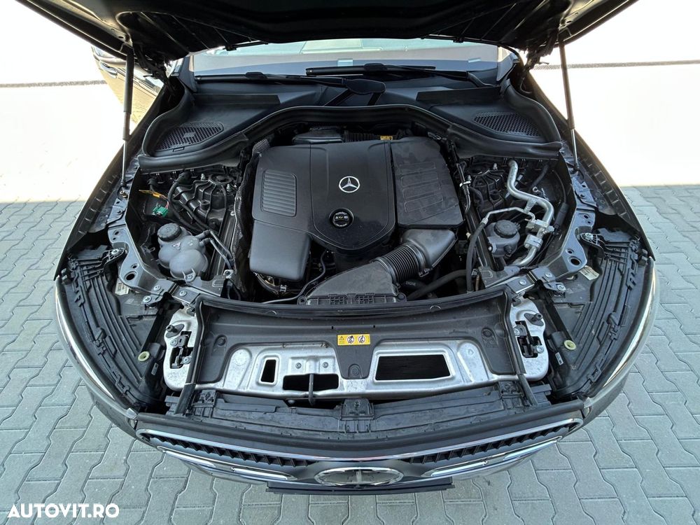 Mercedes-Benz GLC 300 e 4Matic 9G-TRONIC Exclusive - 35