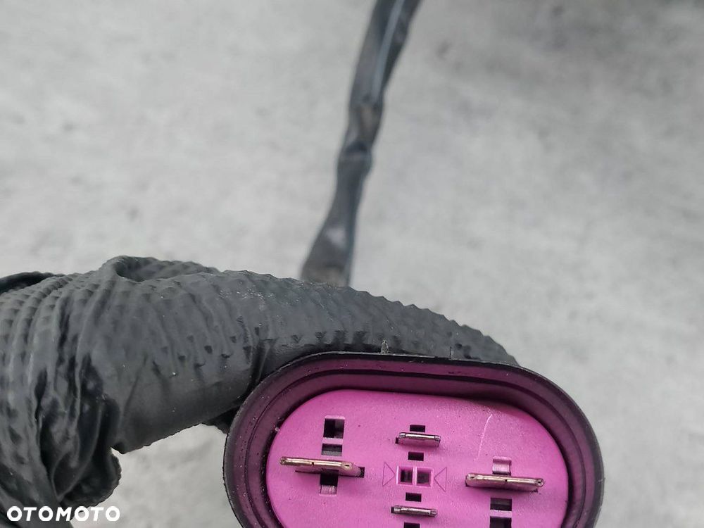 WENTYLATOR CHŁODNICY AUDI A4 B6 8E0121205Q  FS1226  873573D 1.6 8V - 6