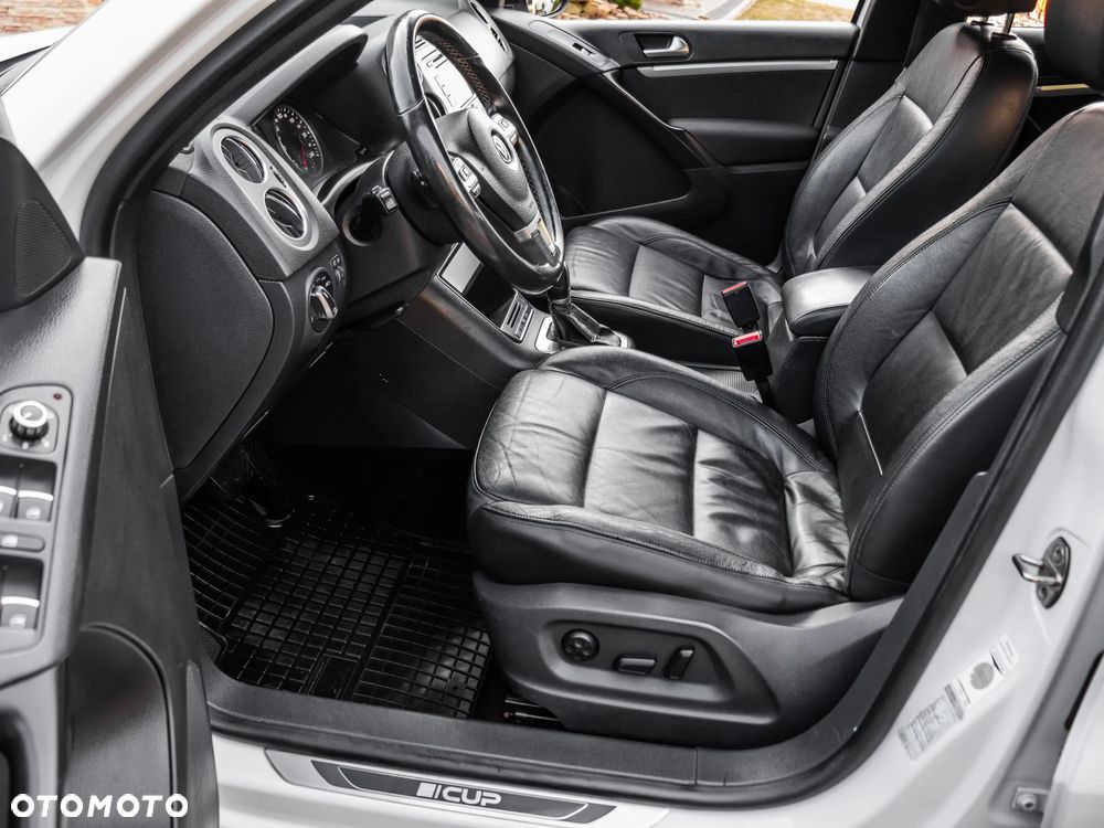 Volkswagen Tiguan - 13