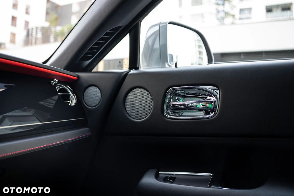 Rolls-Royce Wraith Standard - 32