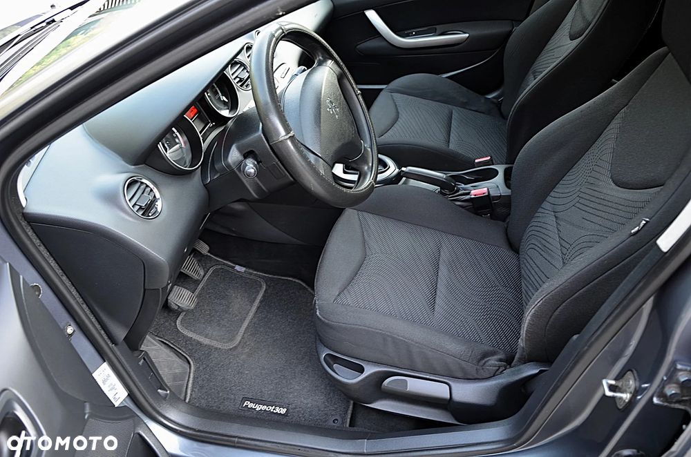 Peugeot 308 120 VTi Platinum - 13