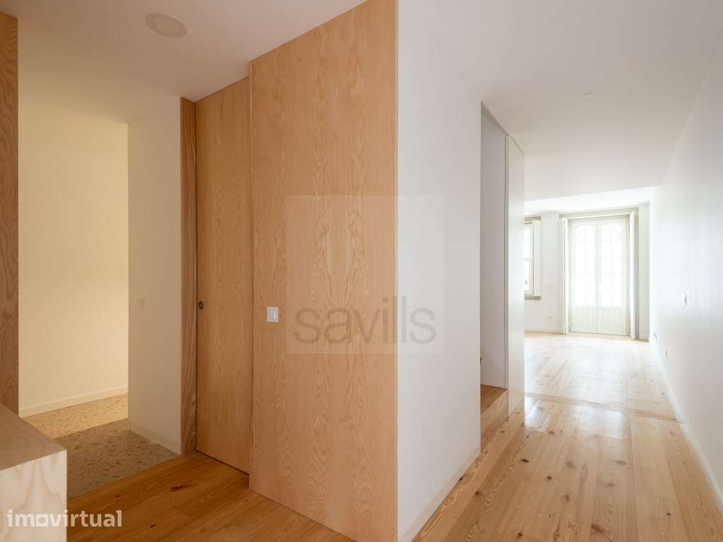 Apartamento T2 duplex na Baixa do Porto - Grande imagem: 2/20
