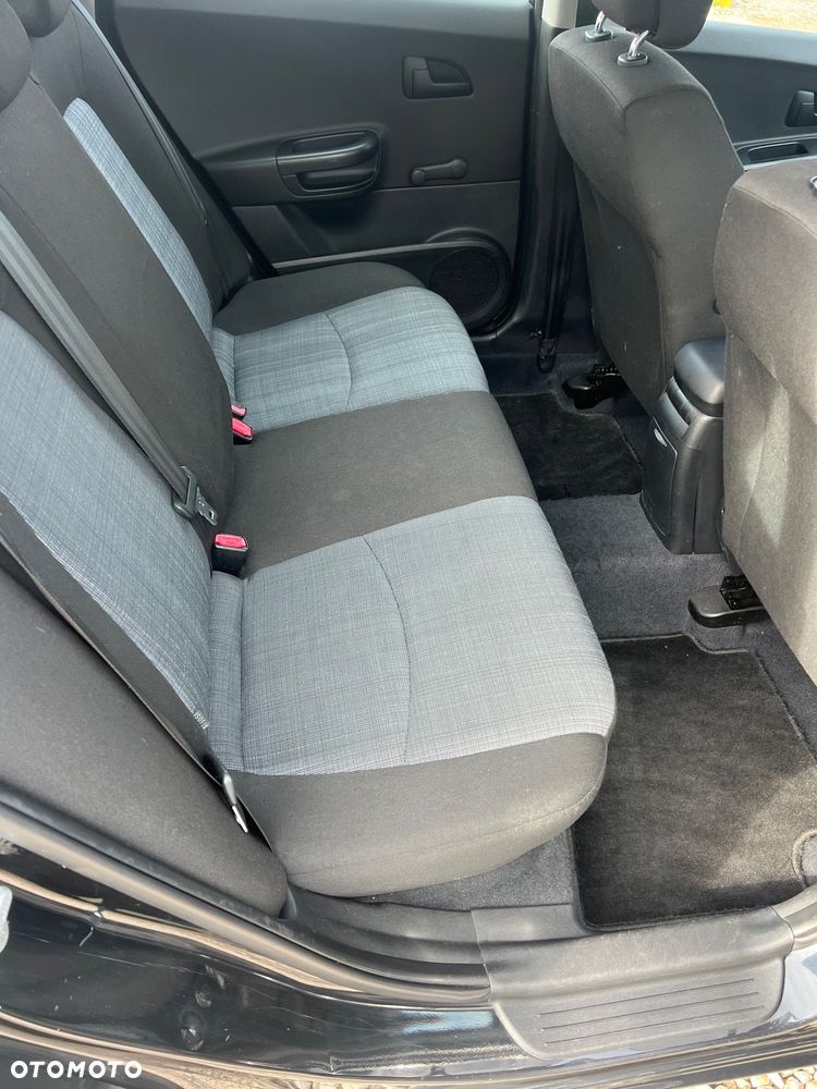 Kia Ceed 1.4 CVVT LX Basis - 14